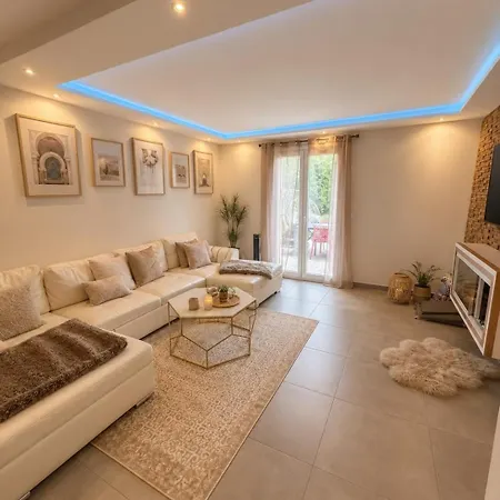 Maison De Charme Avec Jacuzzi Prive * 사르셀레스