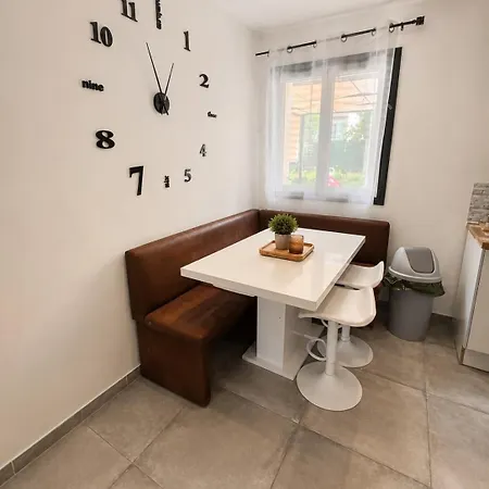 빌라 Maison De Charme Avec Jacuzzi Prive