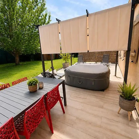 Vila Maison De Charme Avec Jacuzzi Prive Sarcelles